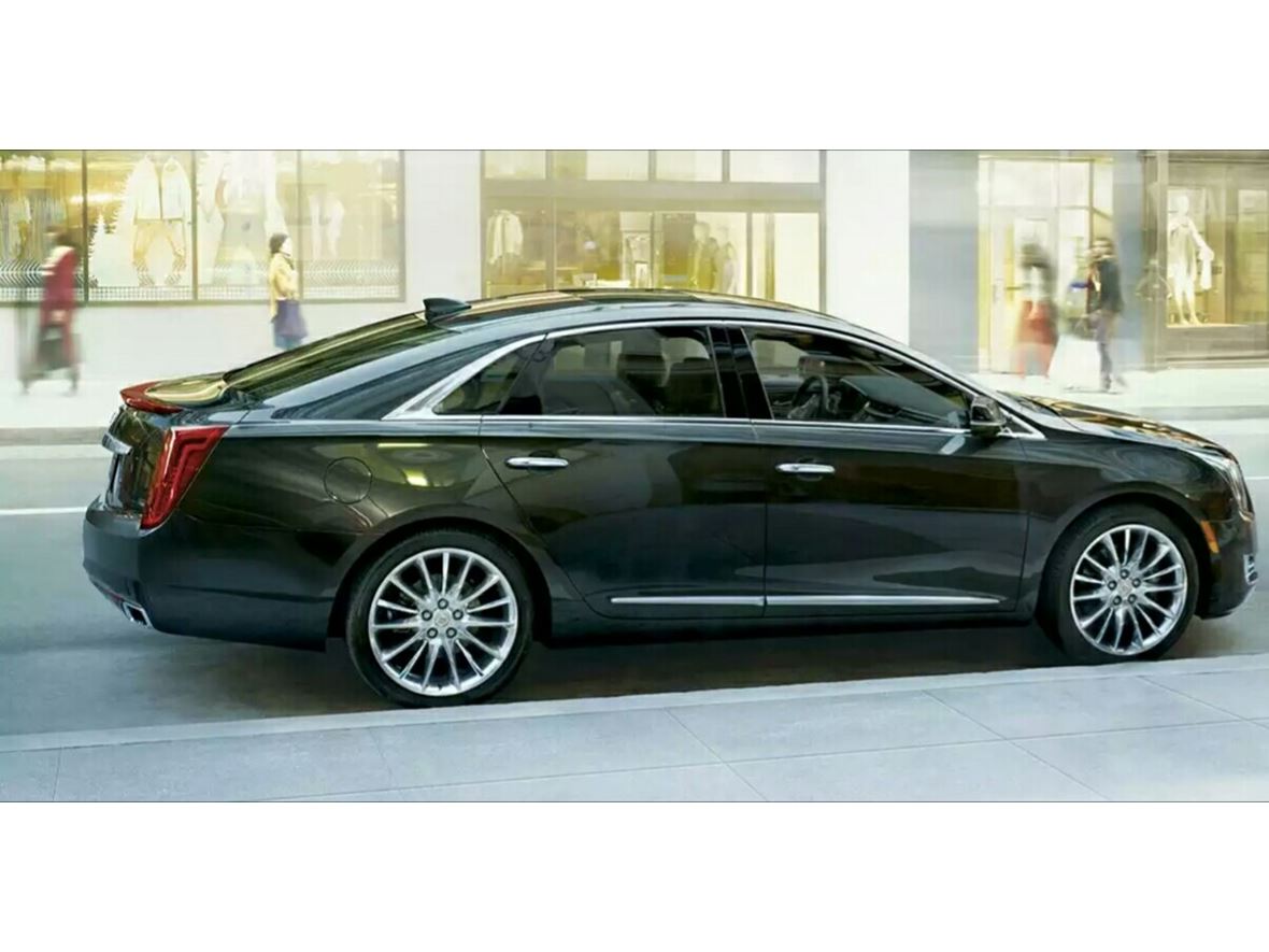 2016 Cadillac XTS for sale by owner in Farmington