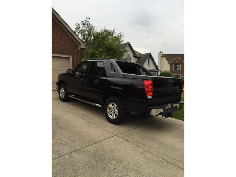 2005 Chevrolet Avalanche for sale by owner in Westerville