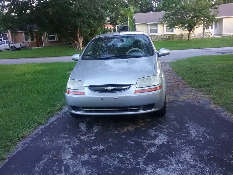 2004 Chevrolet Aveo for sale by owner in Miami
