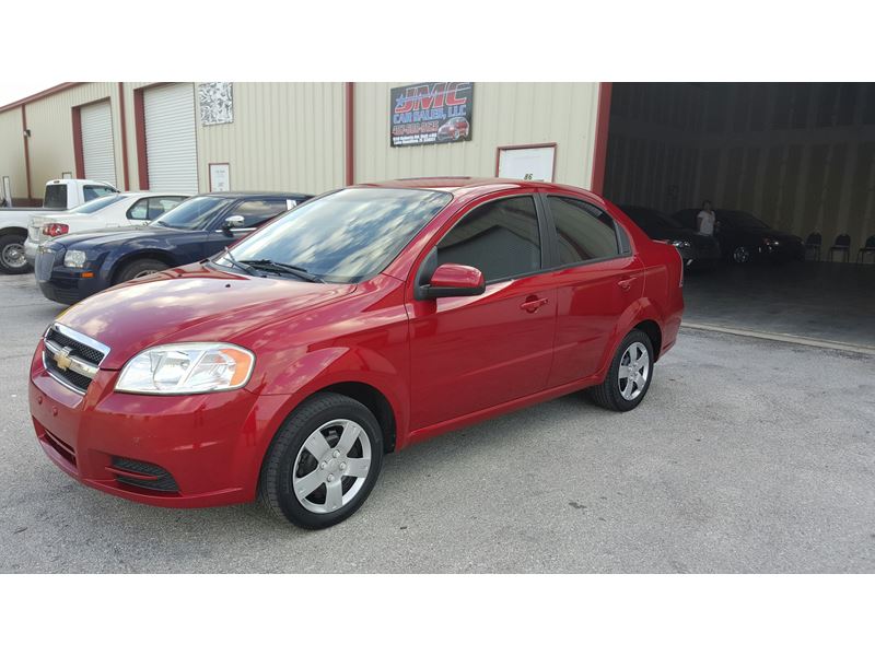 2011 Chevrolet Aveo for sale by owner in Kissimmee