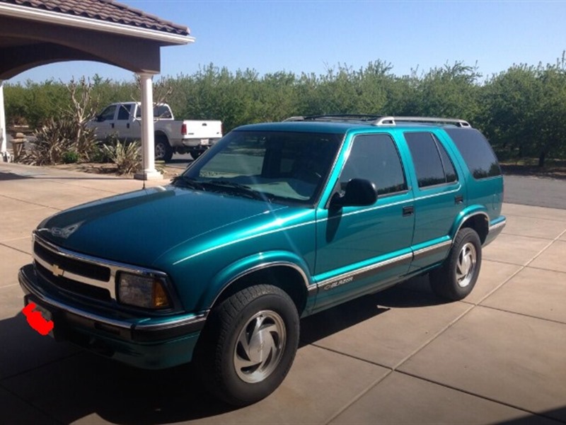 1995 Chevrolet Blazer for sale by owner in ESCALON