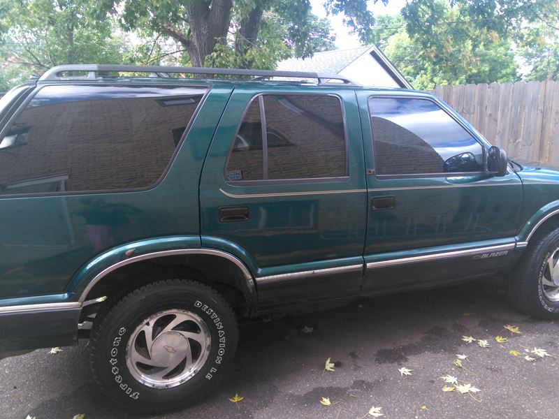 1996 Chevrolet Blazer for sale by owner in Minneapolis