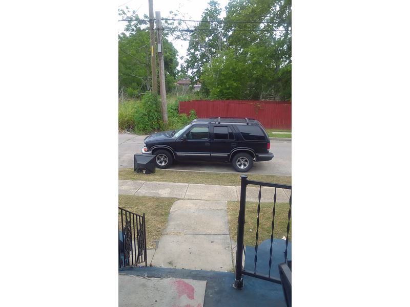 1998 Chevrolet Blazer for sale by owner in New Orleans