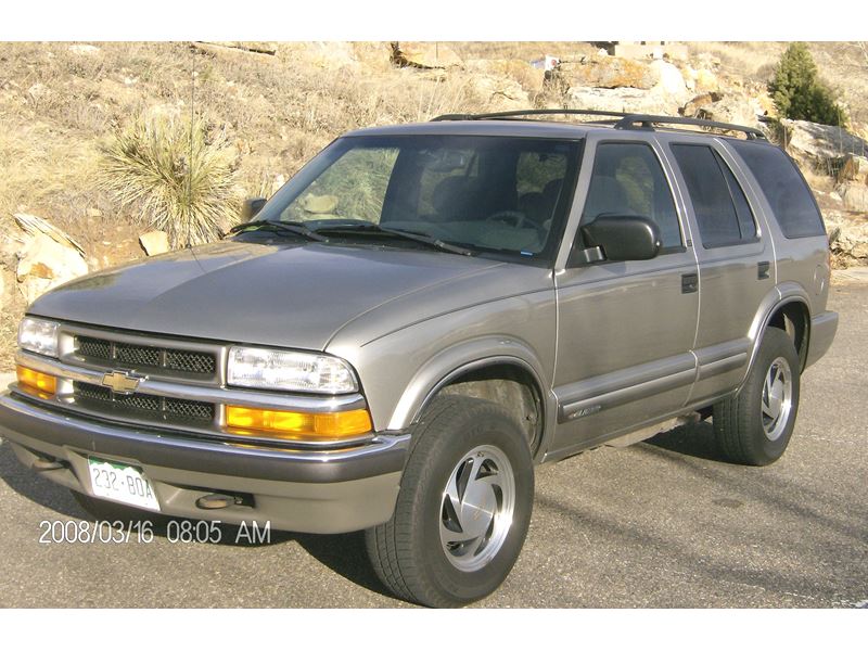 2000 Chevrolet Blazer for sale by owner in Greeley