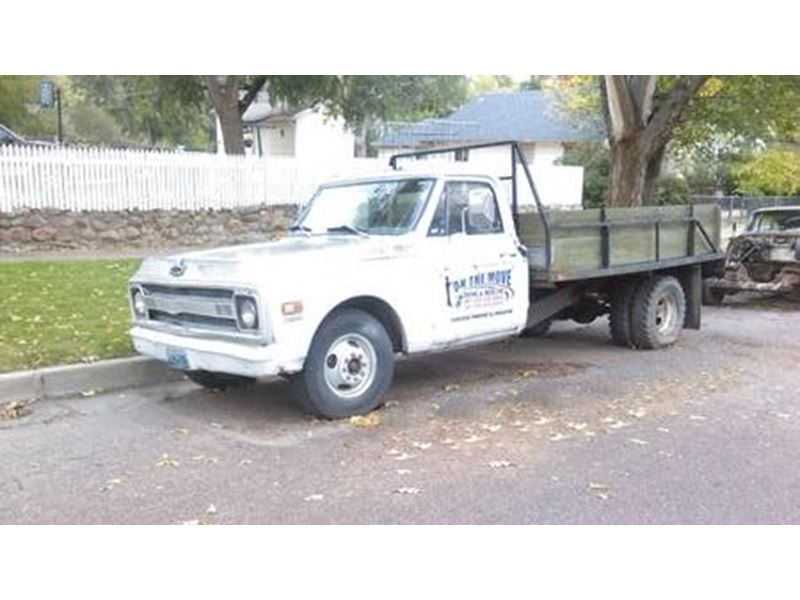 1969 Chevrolet c 30 dually for sale by owner in COLORADO SPRINGS