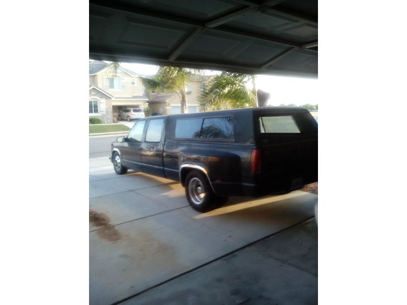 1993 Chevrolet C/K 3500 for sale by owner in Bakersfield