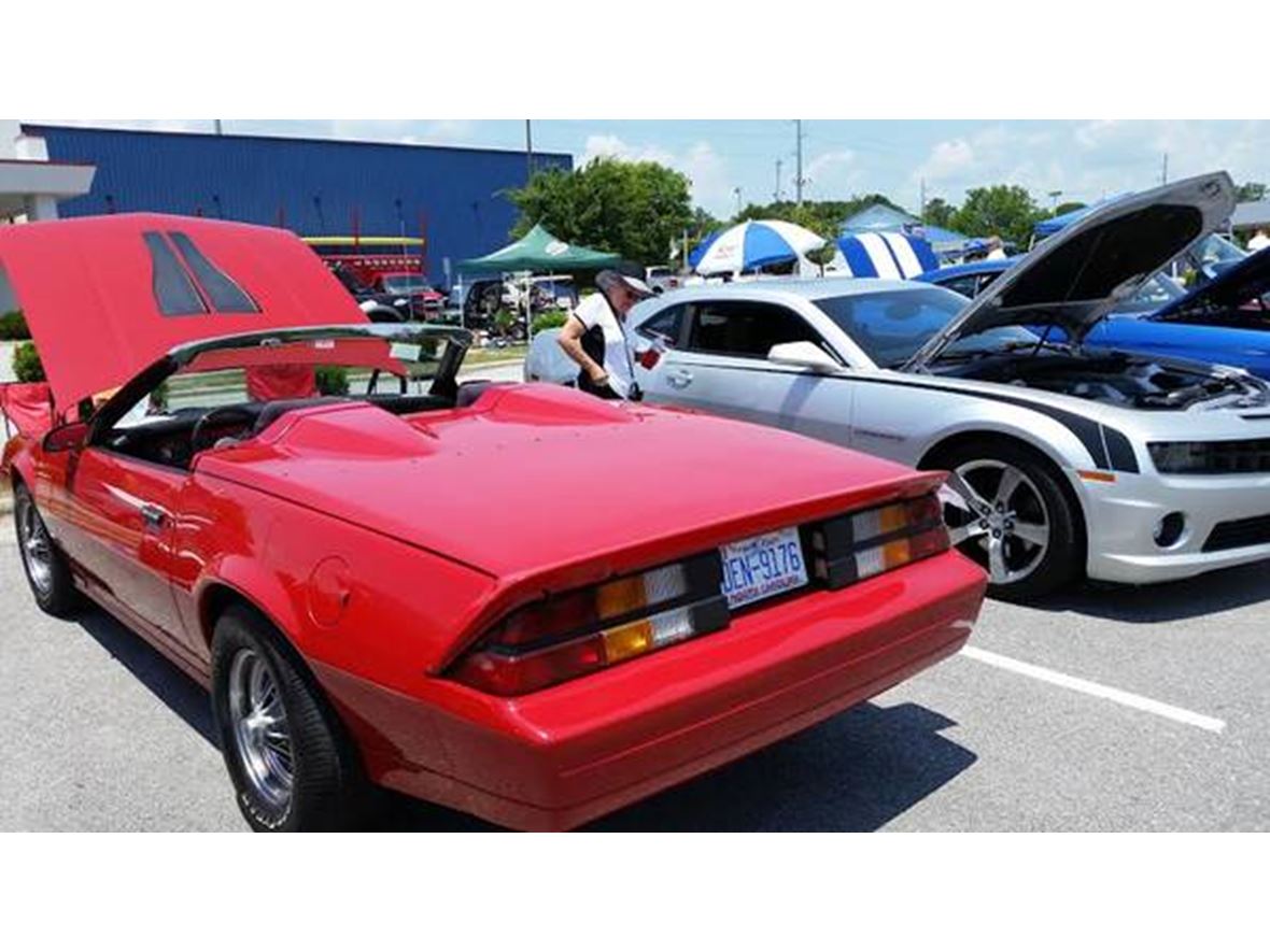 1983 Chevrolet Camaro for sale by owner in Newport