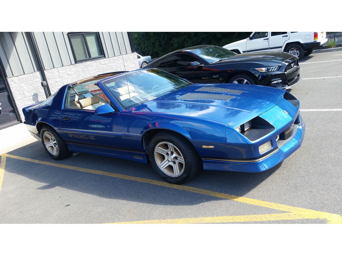 1989 Chevrolet Camaro for sale by owner in Toms River