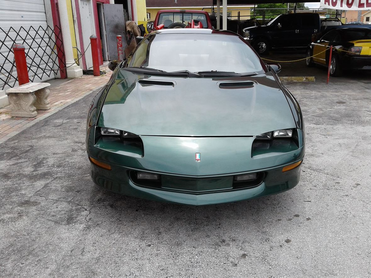 1994 Chevrolet Camaro for sale by owner in Miami