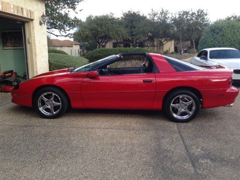 1997 Chevrolet Camaro for sale by owner in MIRANDO CITY