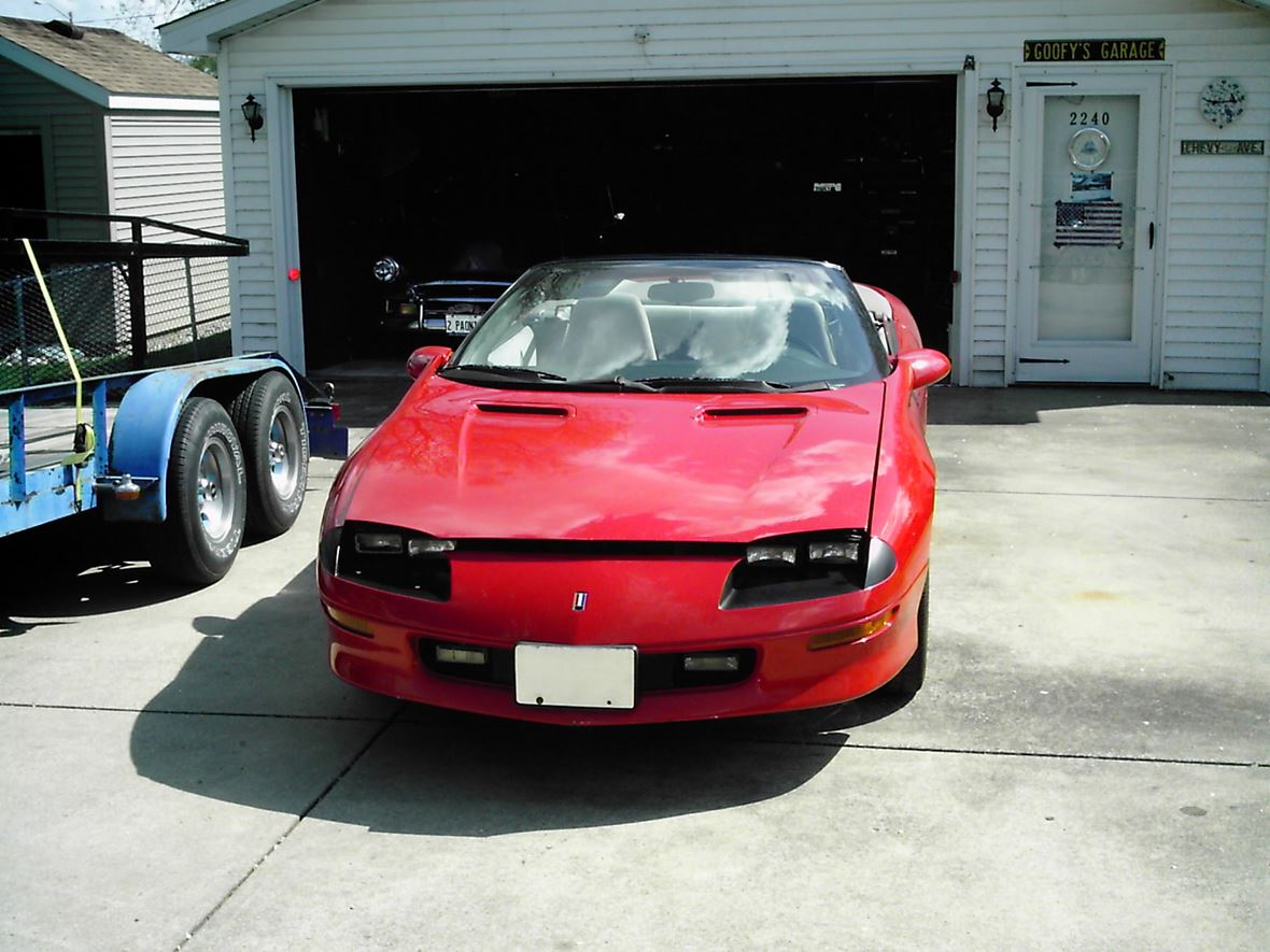 1997 Chevrolet Camaro for sale by owner in Springfield
