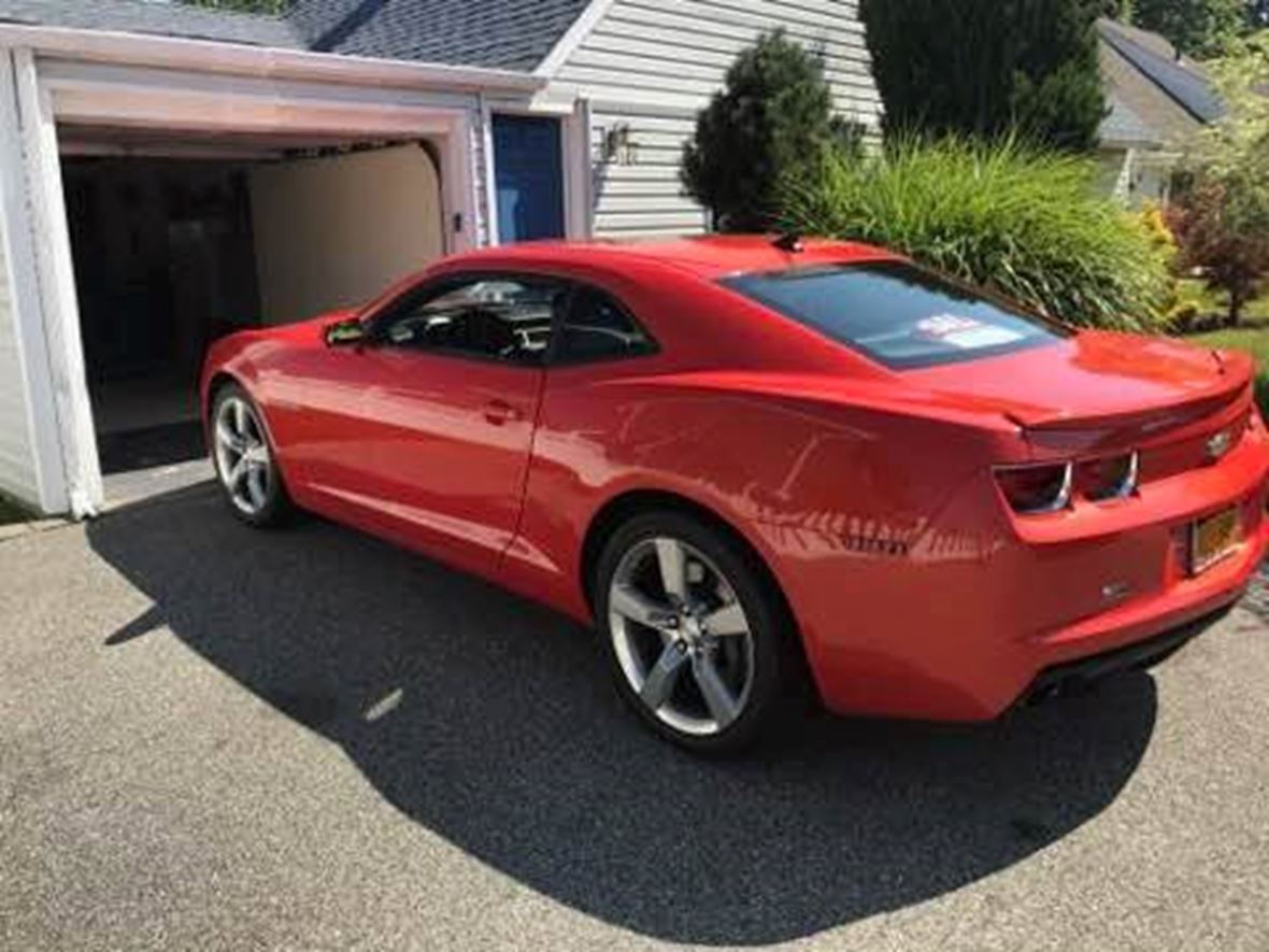 2010 Chevrolet Camaro for sale by owner in East Meadow