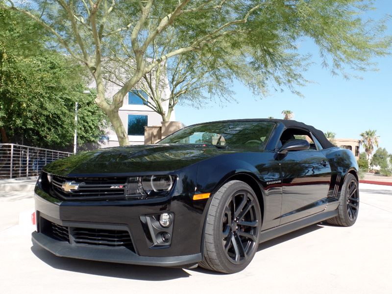 2013 Chevrolet Camaro for sale by owner in Chicago