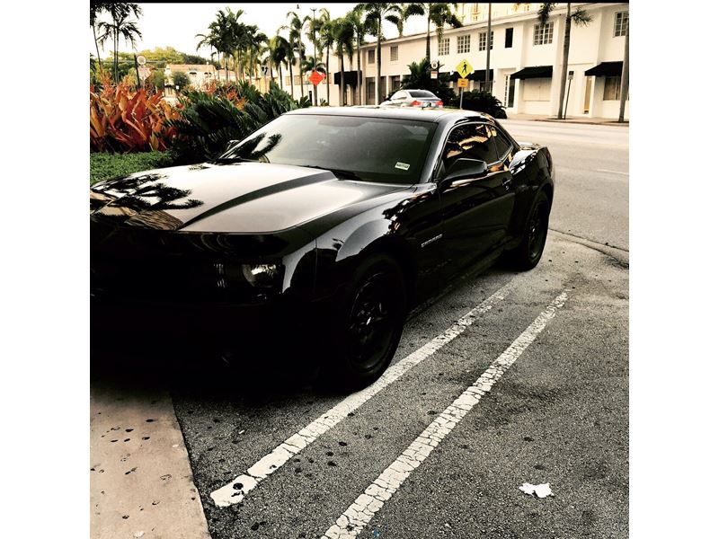 2013 Chevrolet Camaro for sale by owner in Miami