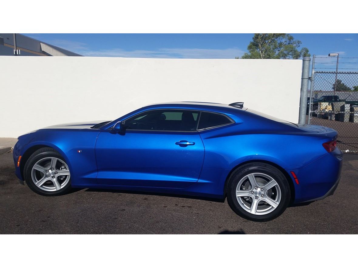 2017 Chevrolet Camaro for sale by owner in Phoenix