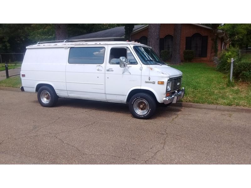 1977 Chevrolet Chevy Van for sale by owner in Jackson