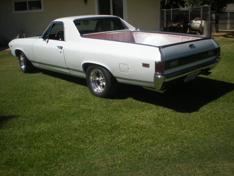 1969 Chevrolet Classic for sale by owner in Madera
