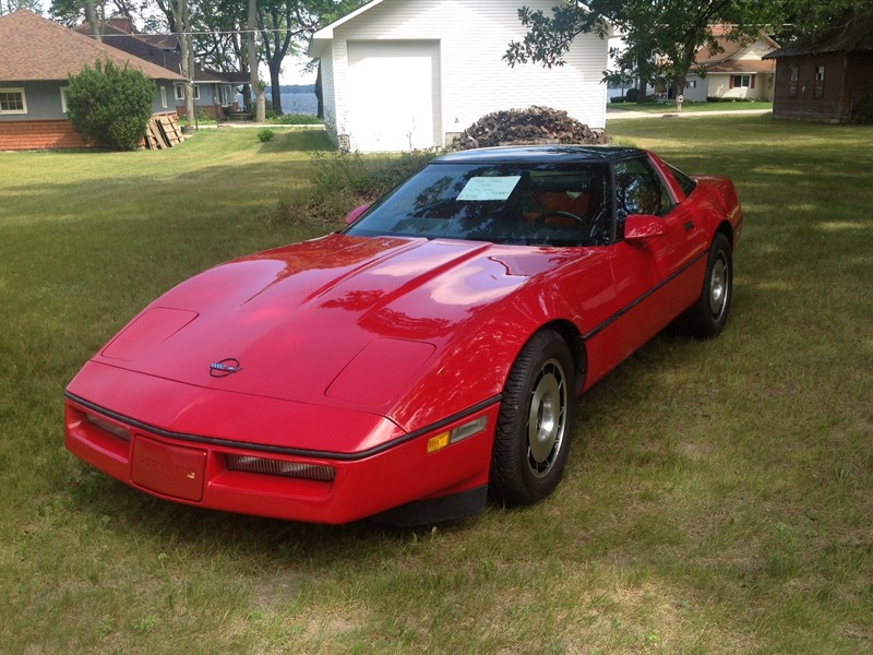 1985 Chevrolet Corvette  for sale by owner in CADILLAC