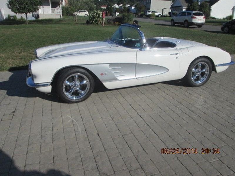 1960 Chevrolet Corvette for sale by owner in Pittsburgh