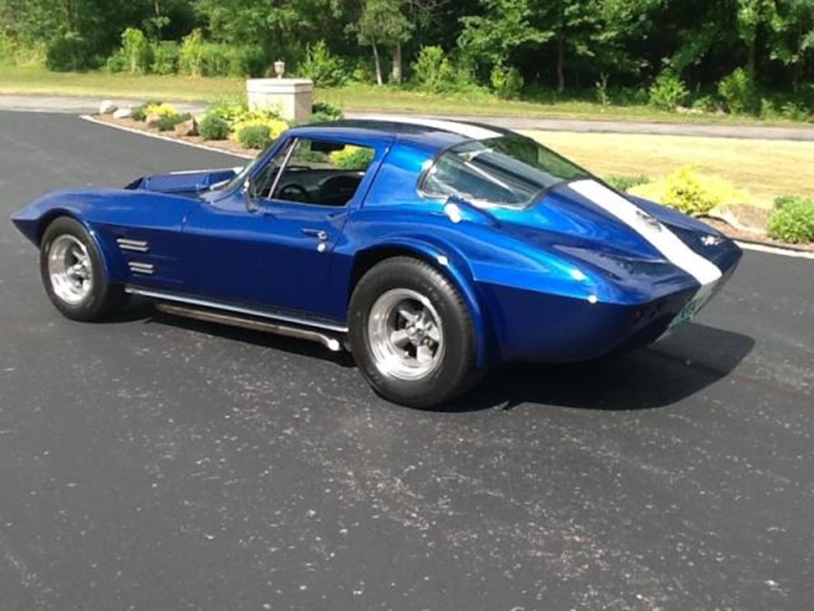 1963 Chevrolet Corvette Antique Car Oswego, IL 60543