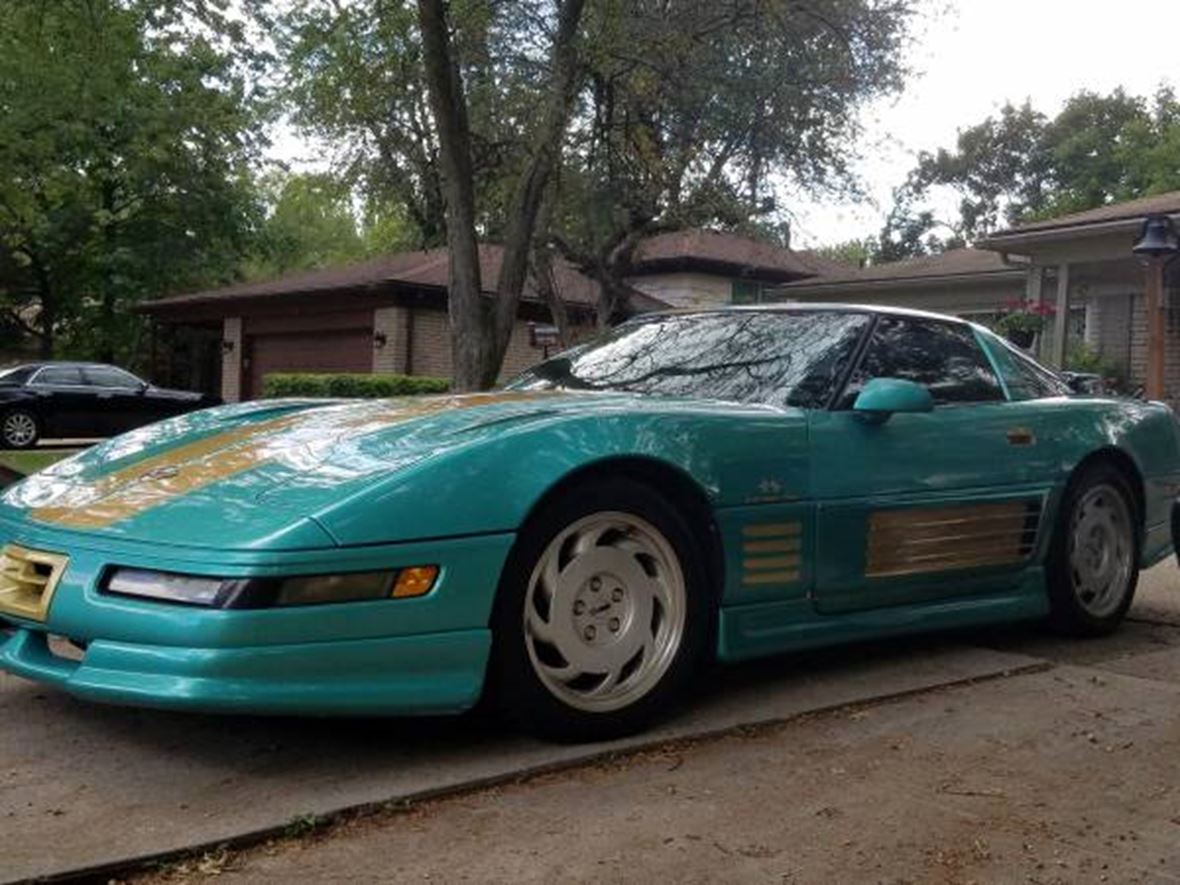 1991 Chevrolet Corvette for sale by owner in Southfield