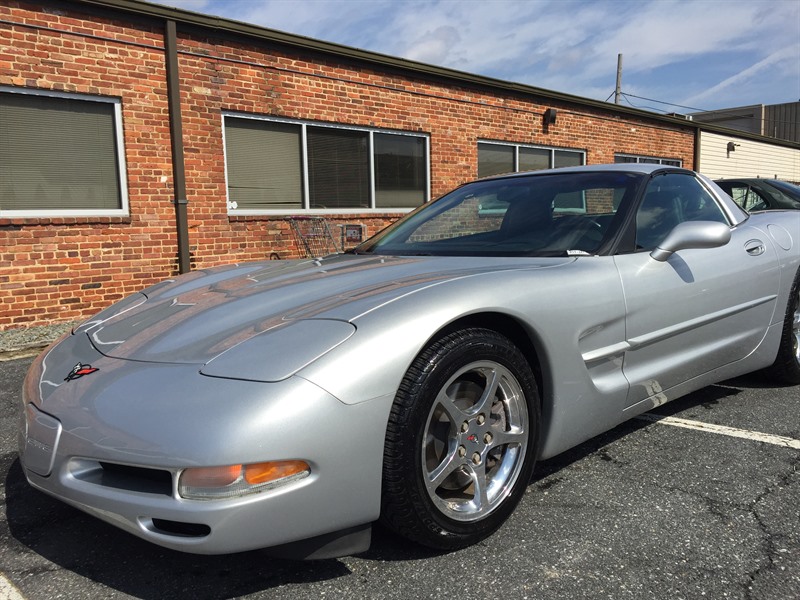 2001 Chevrolet Corvette for sale by owner in SILVER SPRING