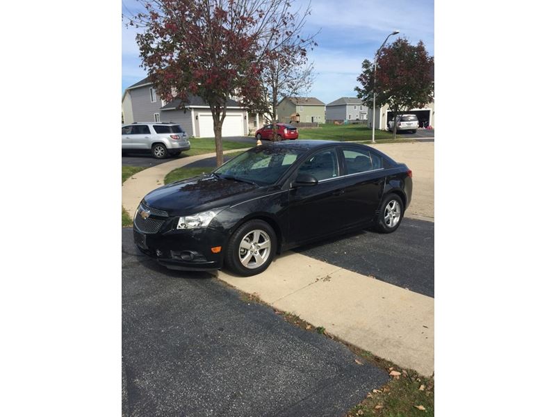 2011 Chevrolet Cruze  for sale by owner in Minooka