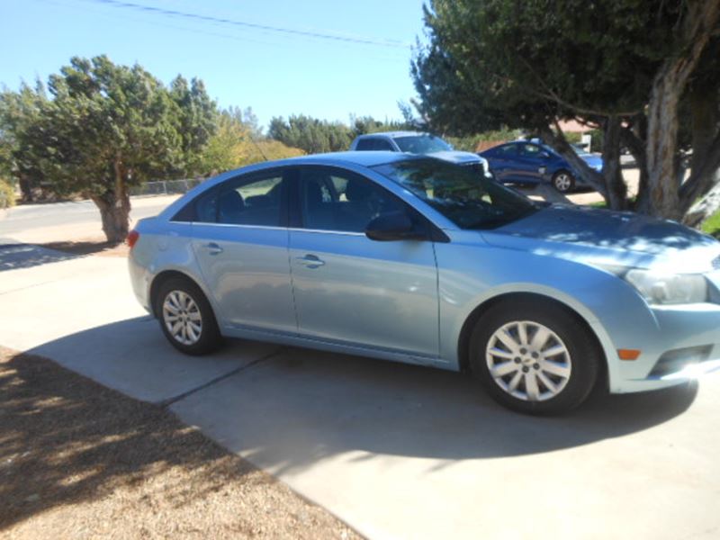 2011 Chevrolet Cruze for sale by owner in Hesperia