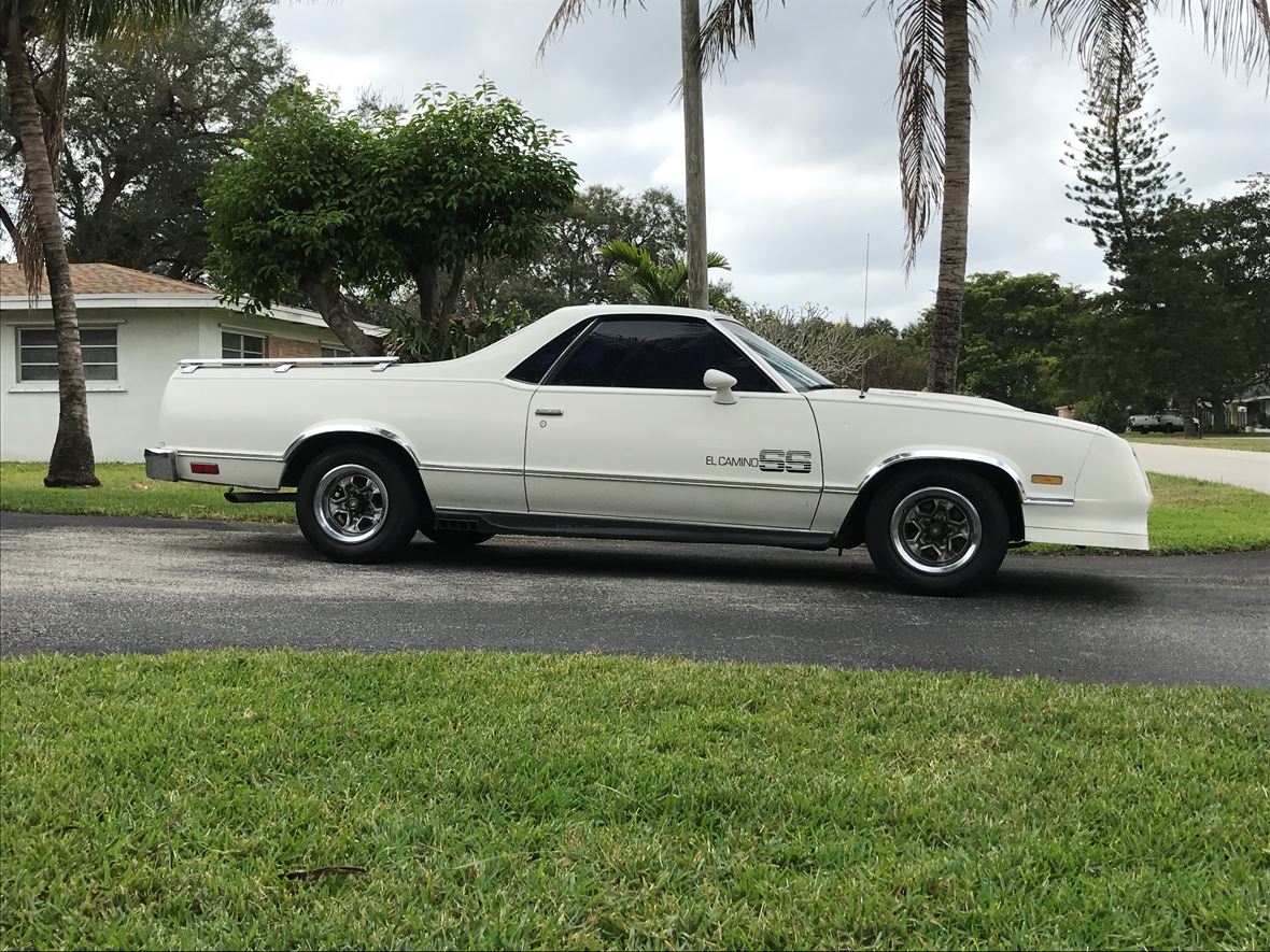 1985 Chevrolet El Camino SS for sale by owner in Fort Lauderdale