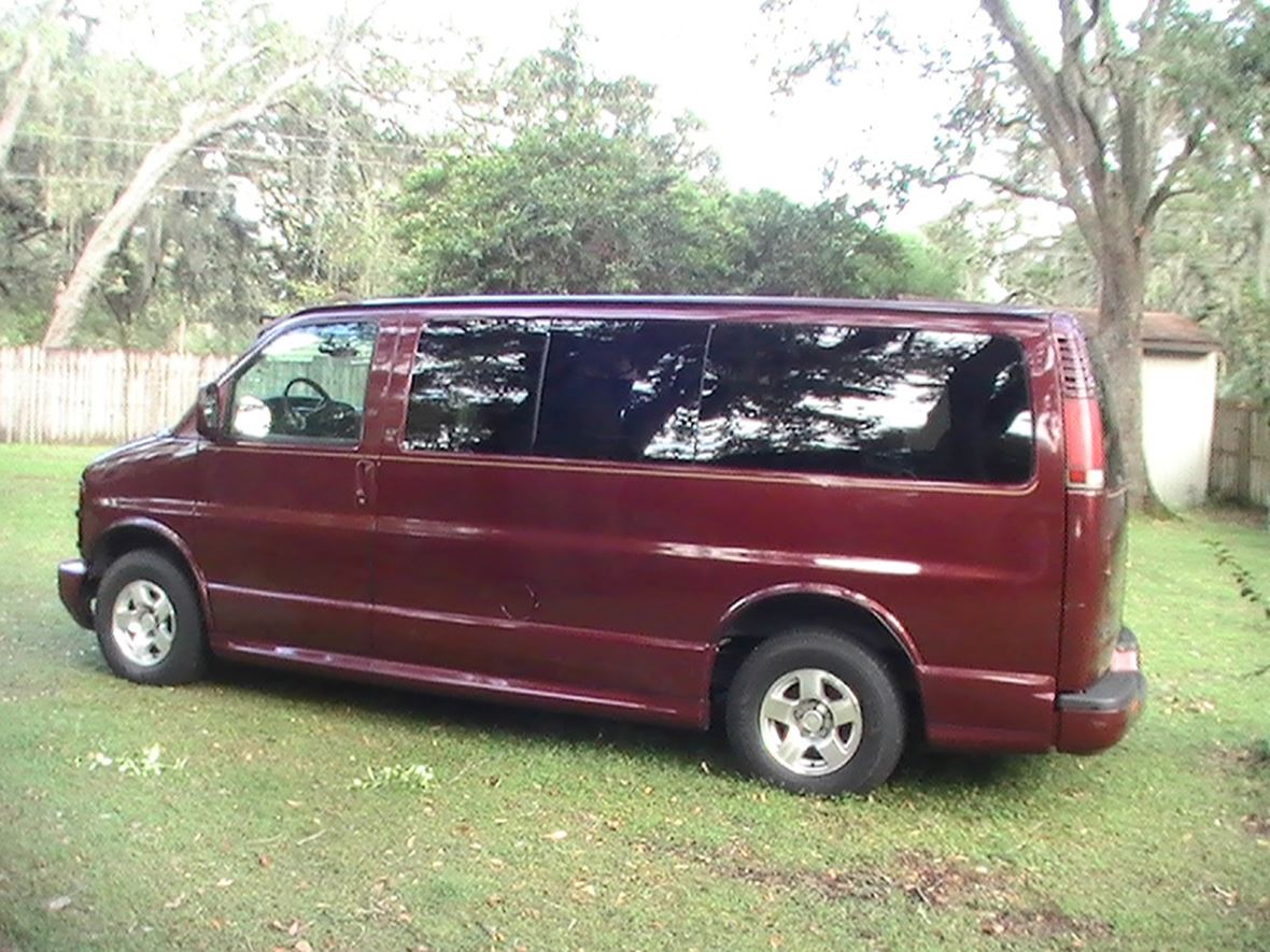 2002 Chevrolet Express for sale by owner in Lakeland