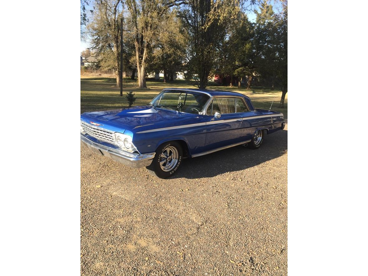 1962 Chevrolet Impala for sale by owner in Hutchinson