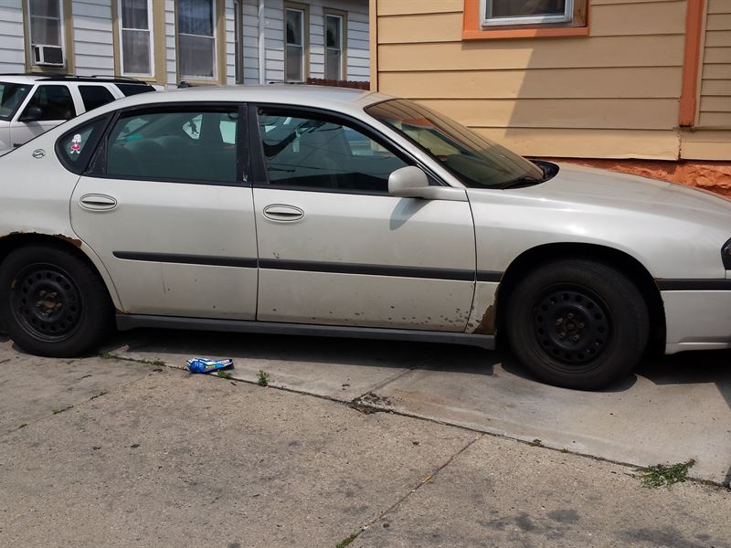 2003 Chevrolet Impala for sale by owner in MILWAUKEE