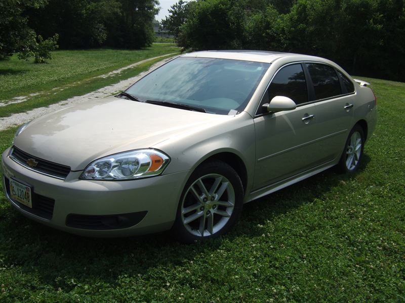 2010 Chevrolet Impala for sale by owner in GRETNA