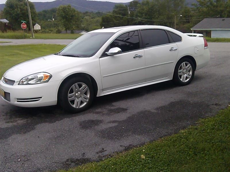 2012 Chevrolet Impala for sale by owner in CHURCH HILL