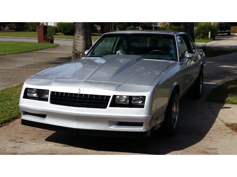 1984 Chevrolet Monte Carlo for sale by owner in Milton