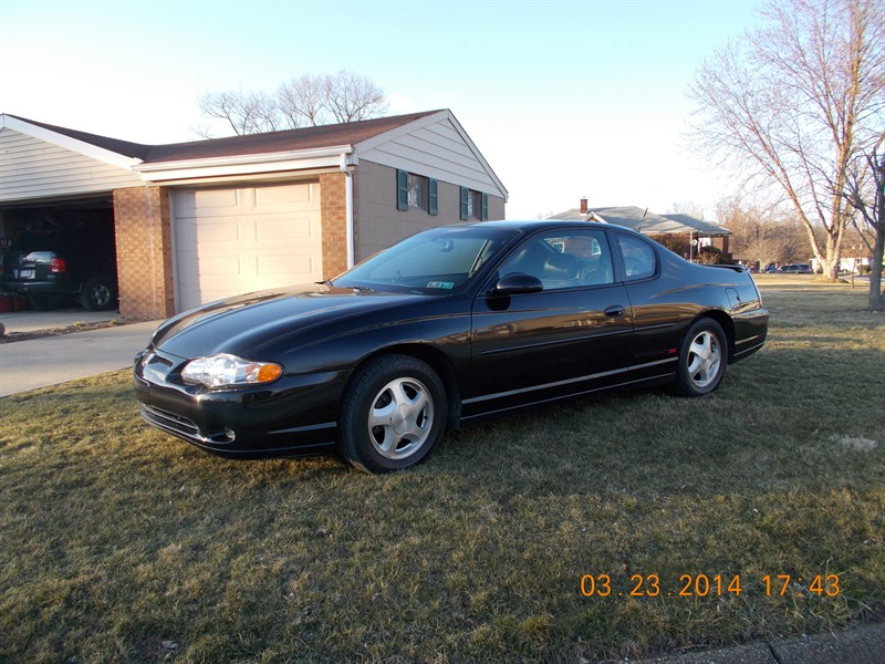 2001 Chevrolet Monte Carlo for sale by owner in WEST MIFFLIN
