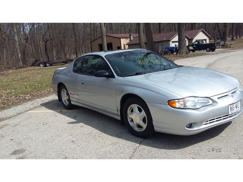 2002 Chevrolet Monte Carlo for sale by owner in Waupun