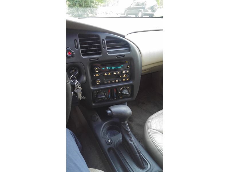 2004 Chevrolet Monte Carlo for sale by owner in Orland Park