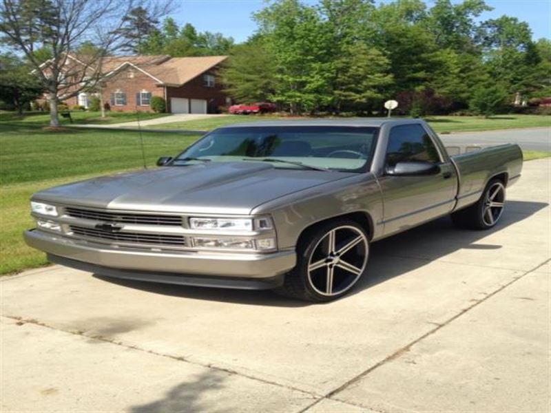 1998 Chevrolet Pickup 1500 for sale by owner in CHARLOTTE