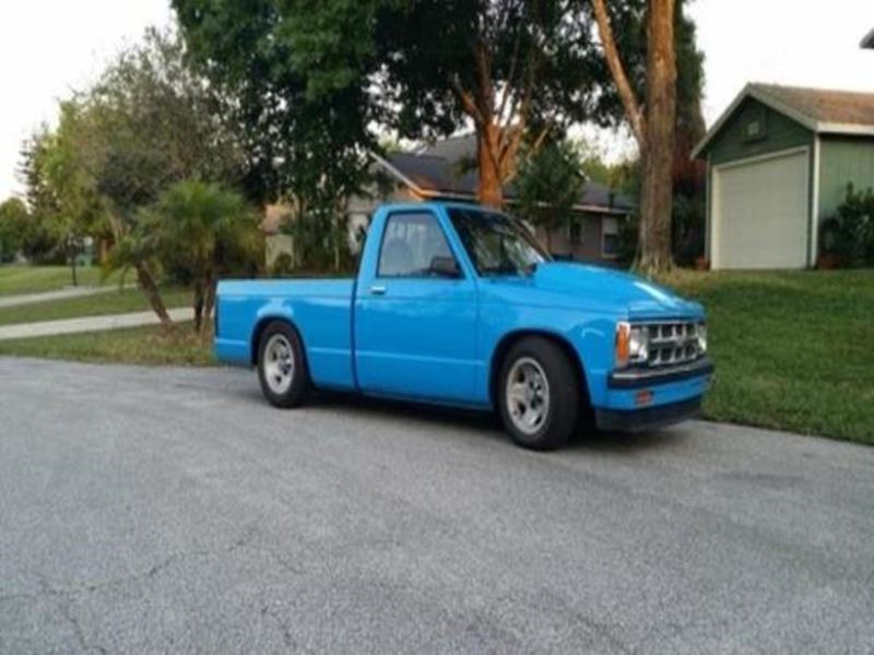 1992 Chevrolet Pickup for sale by owner in Holt