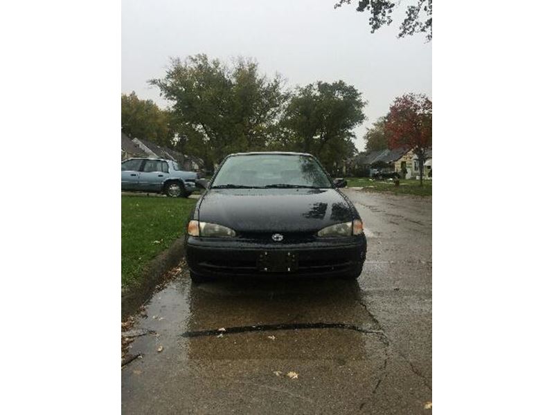 1998 Chevrolet Prizm for sale by owner in Detroit