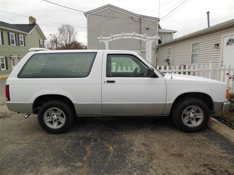 1994 Chevrolet S-10 for sale by owner in BELLBROOK