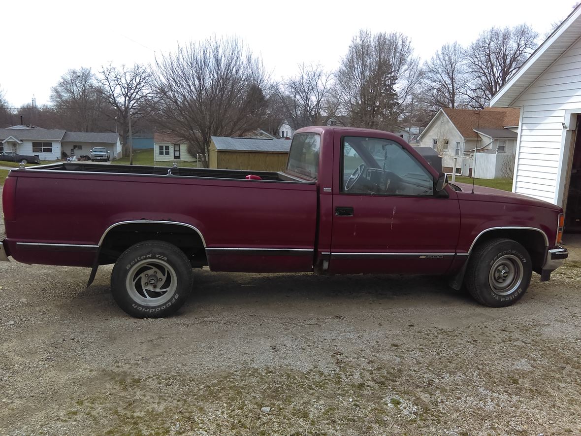 1989 Chevrolet Silverado 1500 Classic Car Clinton, IL 61727
