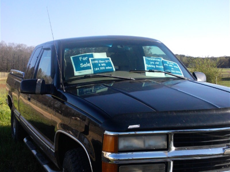 1998 Chevrolet Silverado 1500 for sale by owner in LOCUST GROVE