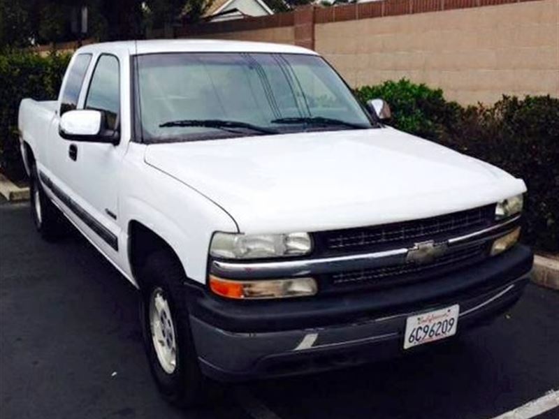 2000 Chevrolet Silverado 1500 for sale by owner in CARSON