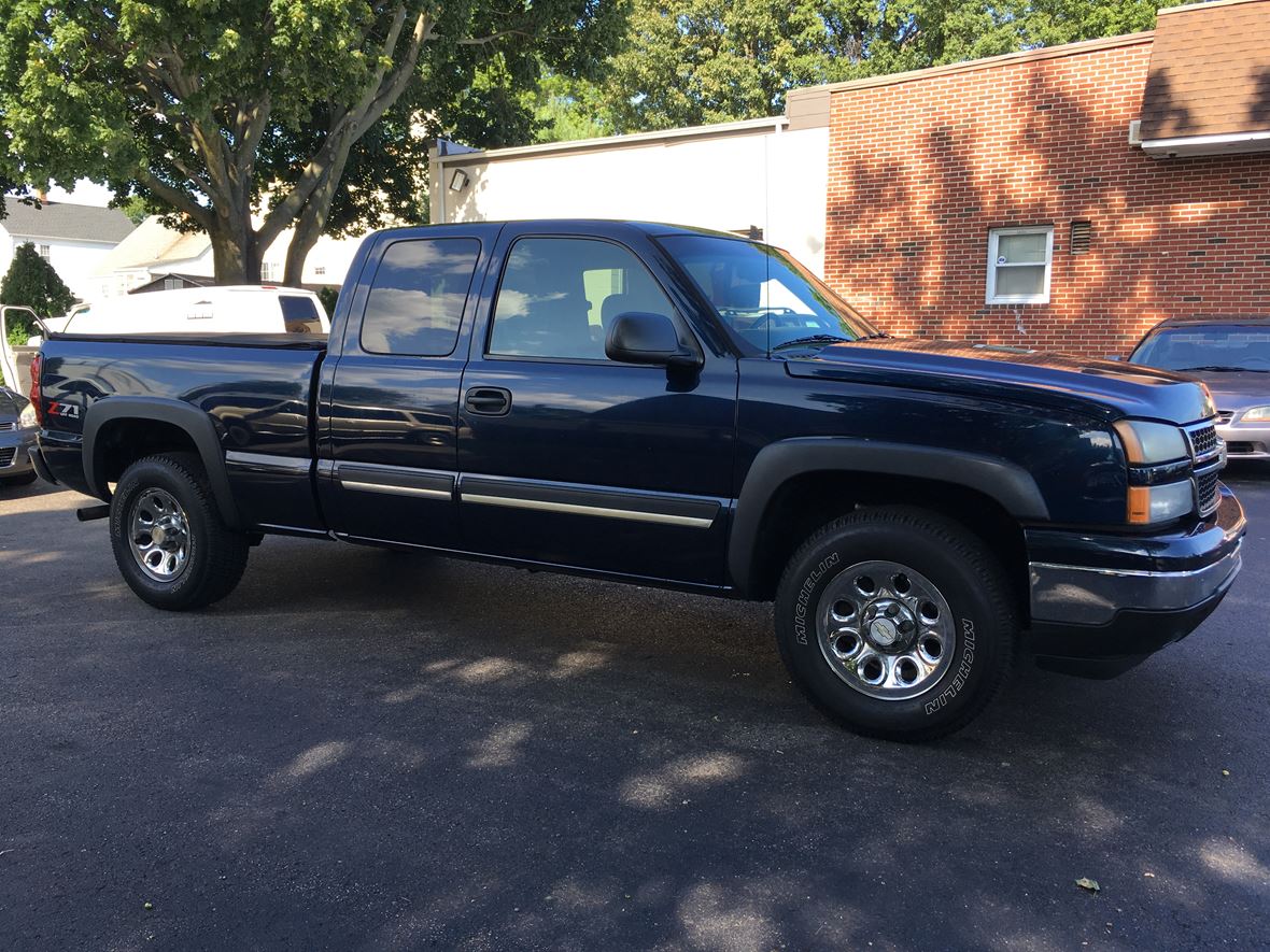 2006 Chevrolet Silverado 1500 for sale by owner in Milford