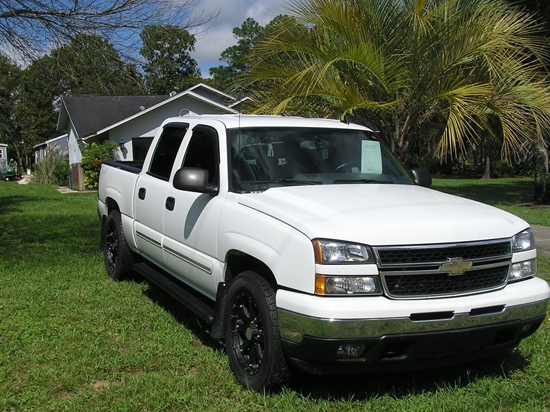 2007 Chevrolet Silverado 1500 for sale by owner in BEVERLY HILLS