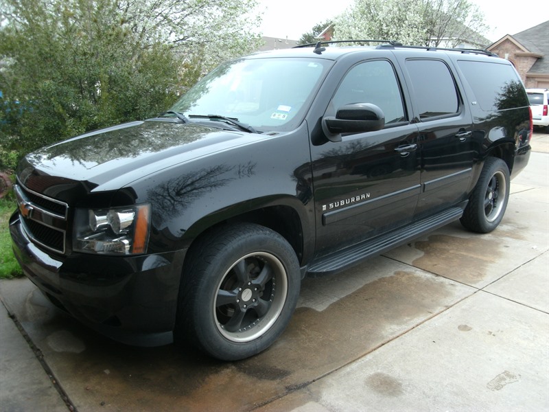 2008 Chevrolet Suburban 1500 for sale by owner in LAKE DALLAS