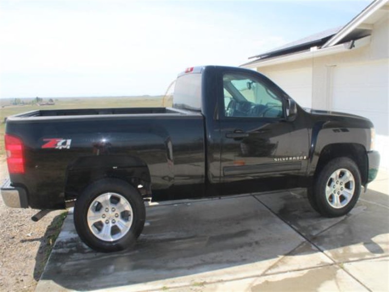 2009 Chevrolet Silverado 1500 for sale by owner in PACOIMA