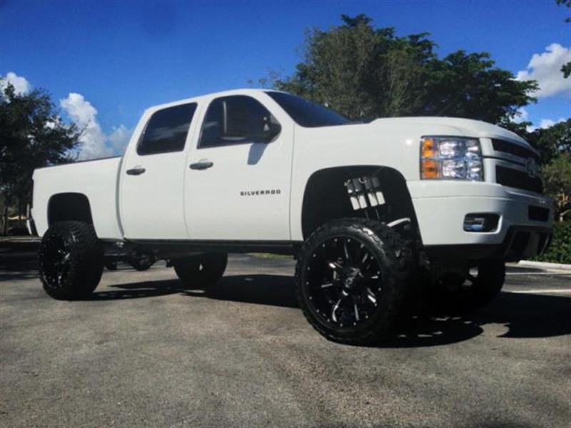 2012 Chevrolet Silverado 1500 for sale by owner in Crystal Beach